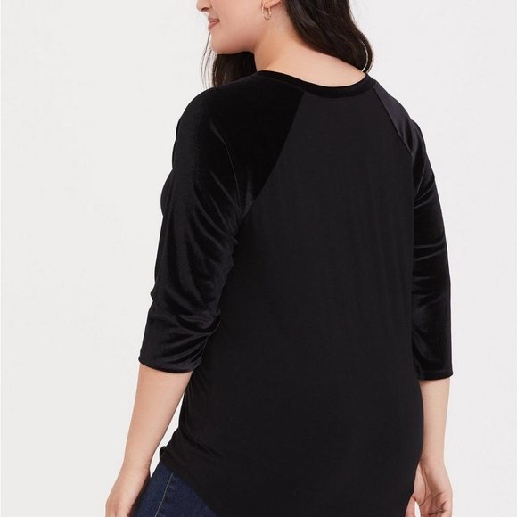 Torrid Black Velvet Sleeve Tunic Size 1 - Picture 10 of 11